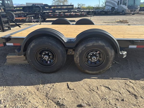 20x83 Tandem Axle Voyager 14K GVWR