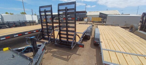 22x83 Tandem Axle Voyager, 14K GVWR