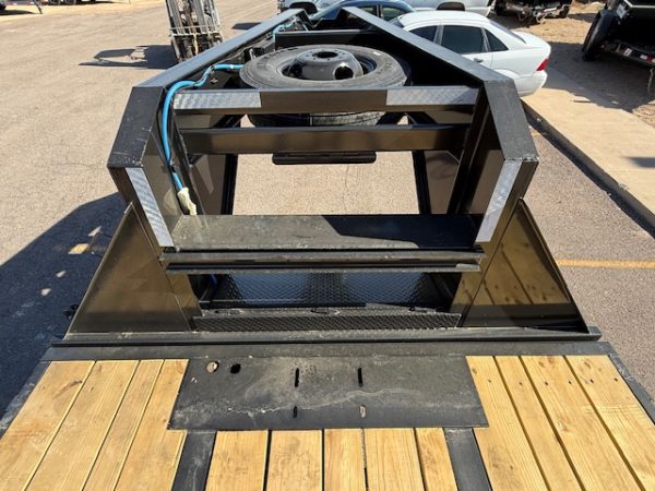 36x102 Gooseneck, Tandem Duals, 25K GVWR, Full Tilt