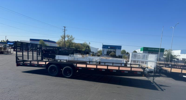 24x102 Tandem Axle, Drive Over Fenders,10K GVWR, Ramp Gate
