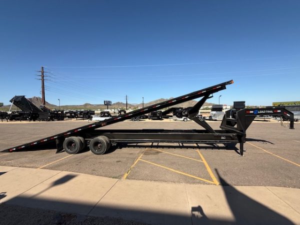 36x102 Gooseneck, Tandem Duals, 25K GVWR, Full Tilt