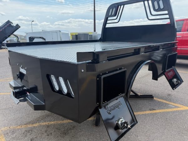 Crownline SKS57 Skirted, Single-Wheel, Long Bed, Black Boxes (8′ 6″ x 84″ - 57″ CTA)