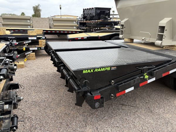 30x102 Tandem Axle 40K GVWR Low Pro Equipment, MAX Ramps