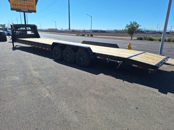 36x83 Gooseneck Triple Axle, 21K GVWR, Carhauler, Slide In Ramps