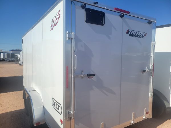 16x7 All Aluminum XLT-P Enclosed 7K GVWR, Ramp Door