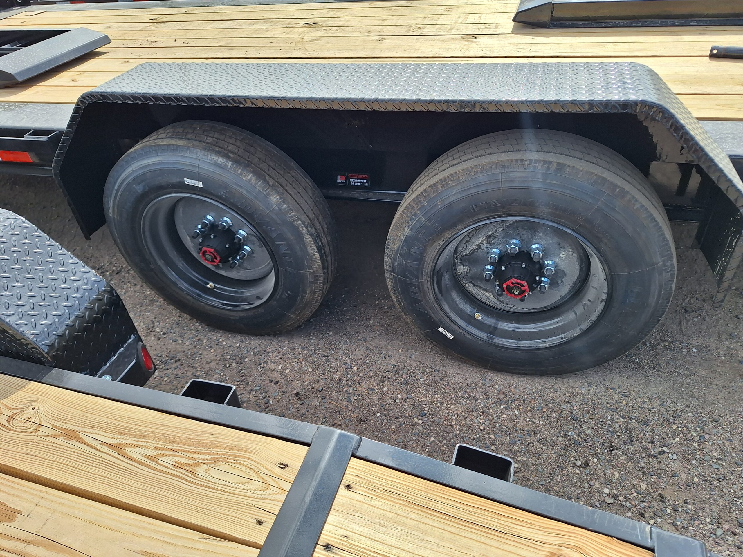 18x82 Tandem Axle, 20K GVWR, 10" I-Beam - Image 3