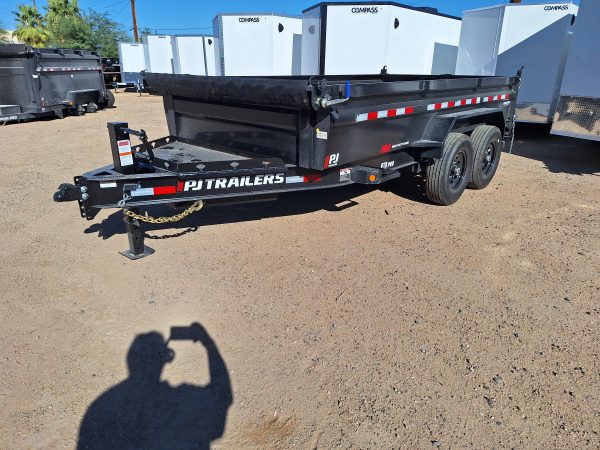 16x83 Tandem Axle, 14K GVWR, Low Pro Dump, 24" Sides, 14ply tires