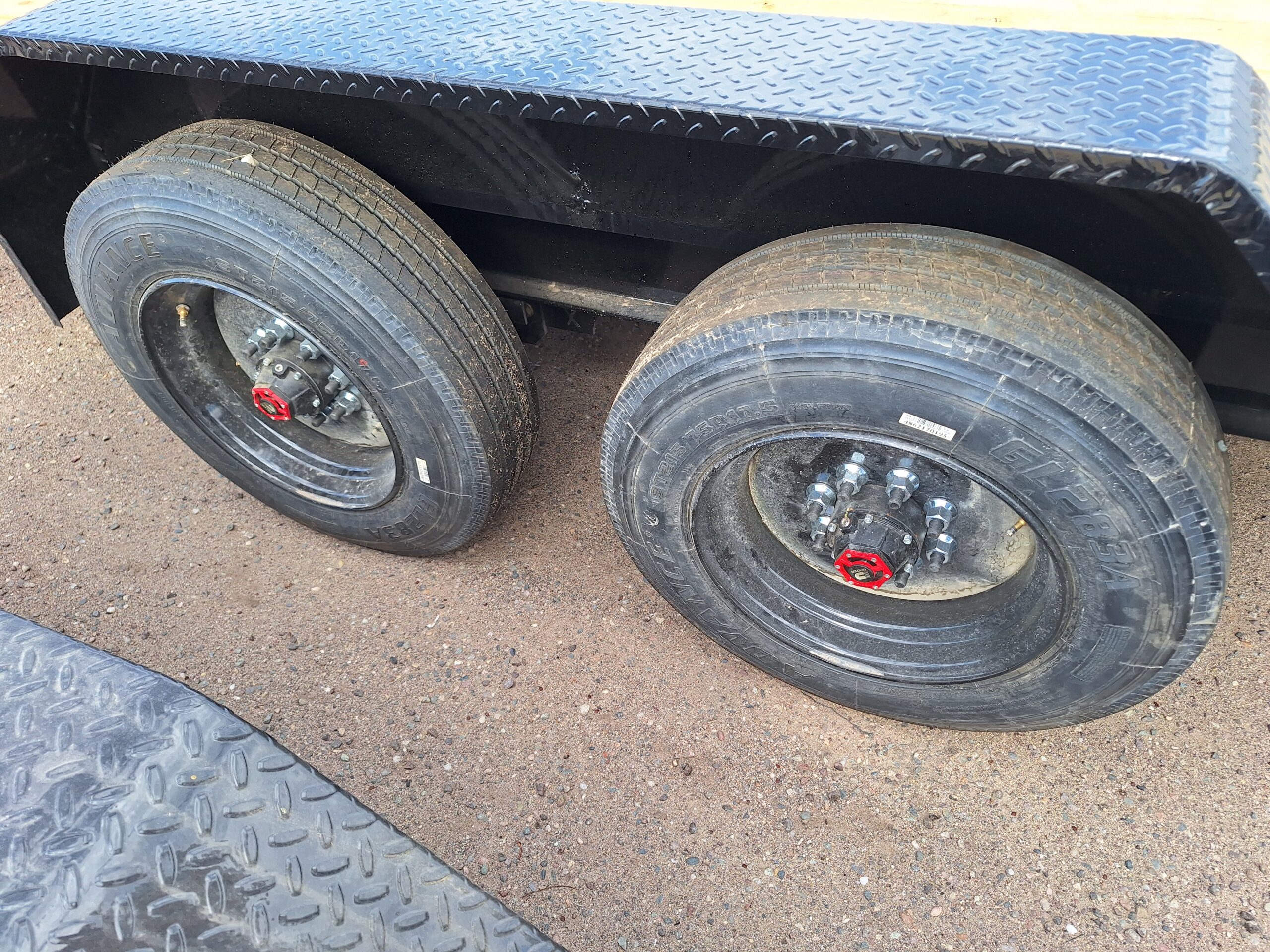 16x83 Tandem Axle, 20K GVWR, Gravity Tilt - Image 8