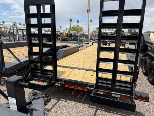 20x83 Tandem Axle, 14K GVWR, Car Hauler, Fold Up Ramps