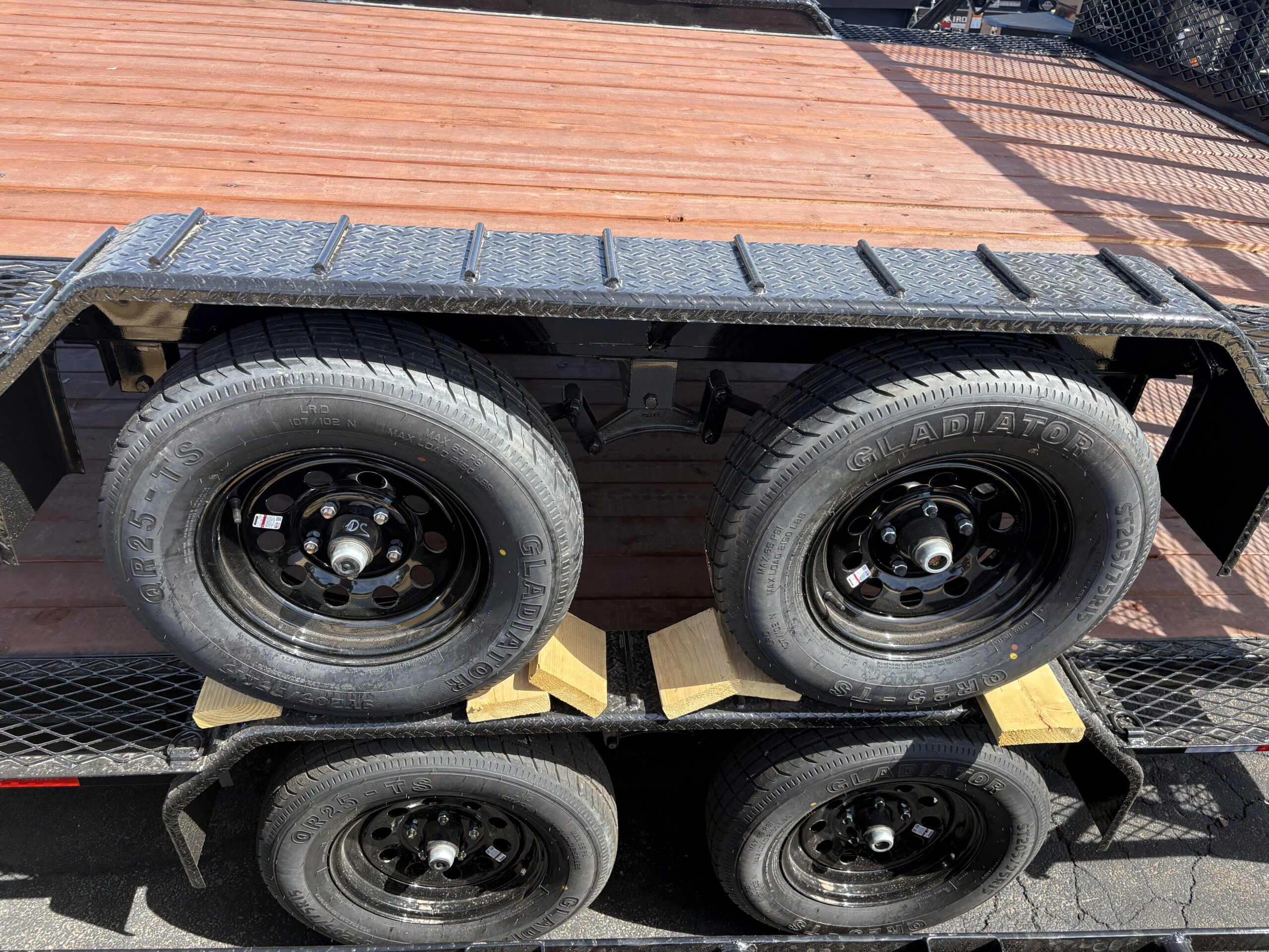 14x102 Playcraft Side x Side, 7K GVWR, Drive Over Fenders - Image 3