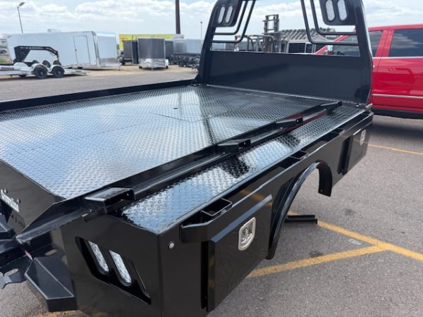 Crownline SKS57 Skirted, Single-Wheel, Long Bed, Black Boxes (8′ 6″ x 84″ - 57″ CTA)