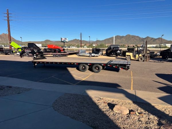 30' Gooseneck, Low-Pro Flatdeck with Duals,  25K GVWR, 14 PLY