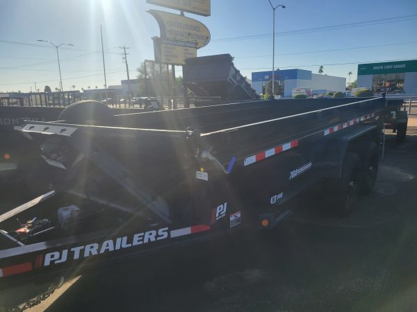 16x83 Tandem Axle, 14K GVWR, Low Pro Dump, 24" Sides