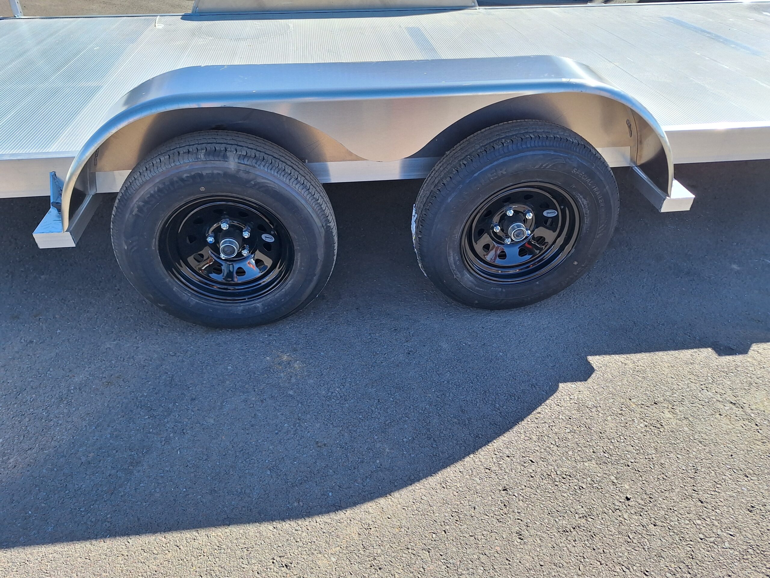 18x82 All Aluminum, 7K GVWR, Tandem Axle - 8218ESA-TA-EL-R-RTD - Image 8