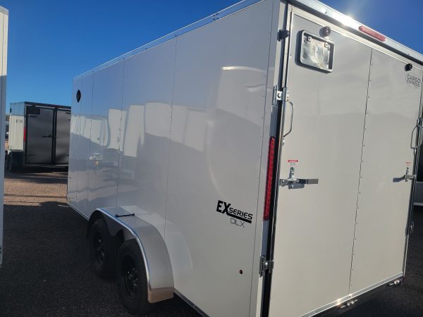 16x7 EX DLX, 7K GVWR, Ramp Door - DMG to Fender Discounted