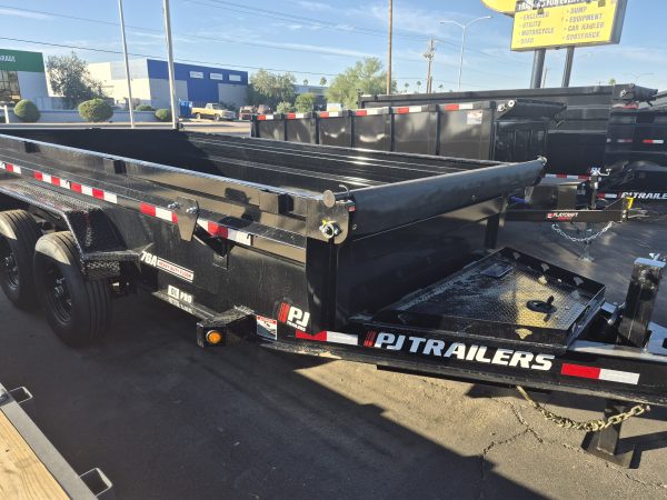 14x83 Tandem Axle, 14K GVWR, Low Pro Dump
