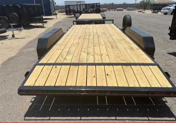 18x83" Tandem Axle, 7K GVWR, Carhauler