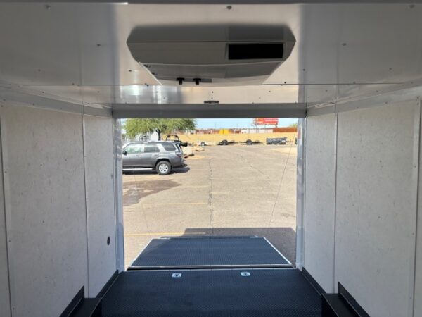 20x8.5 Jasper SE, 10K GVWR, AC,Ramp Door