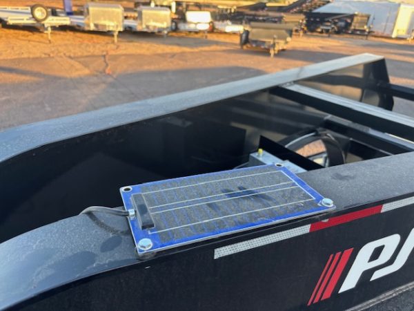 36' Gooseneck Low-Pro Low-Pro with Hydraulic Dove, 25K GVWR