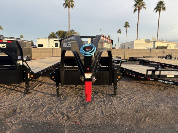 40' Gooseneck Low-Pro Flatdeck with Singles, 15K GVWR