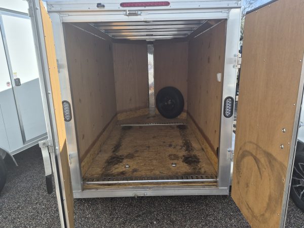 08X5 ALL ALUMINUM Enclosed Cargo, 12" Xtnd Tongue, Upgraded 15" Aluminum Wheels, Stablizer Jacks, Upgraded Jack, White, DD