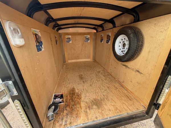8x5 Single Axle, Enclosed, 3K GVWR, Swing Door