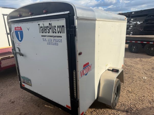 8x5 Single Axle, Enclosed, 3K GVWR, Swing Door