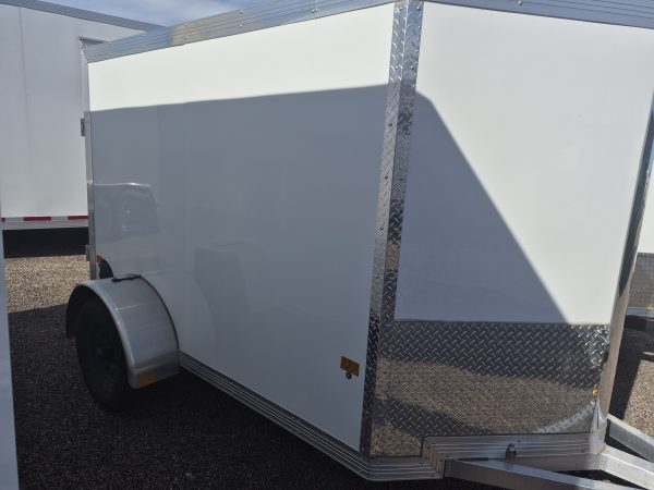 08X5 ALL ALUMINUM Enclosed Cargo, 12" Xtnd Tongue, Upgraded 15" Aluminum Wheels, Stablizer Jacks, Upgraded Jack, White, DD