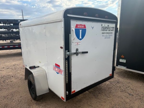 8x5 Single Axle, Enclosed, 3K GVWR, Swing Door