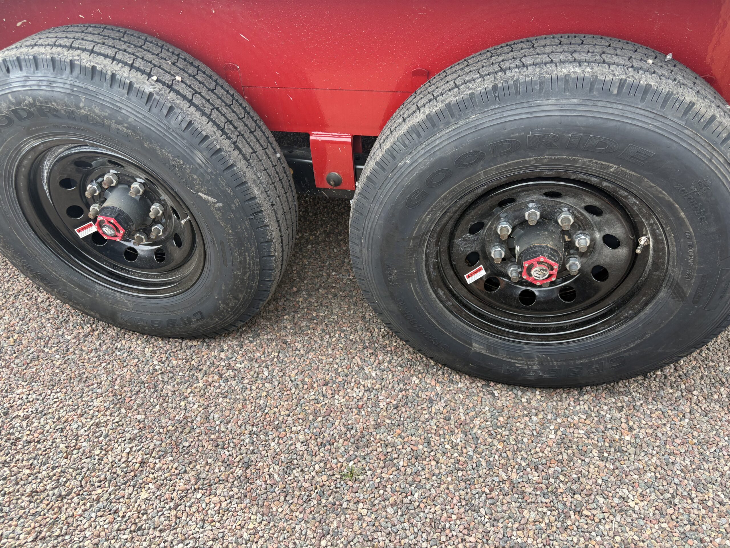 30x83 Tandem Axle, 16K GVWR, Carhauler, Slide in Ramps - Image 2