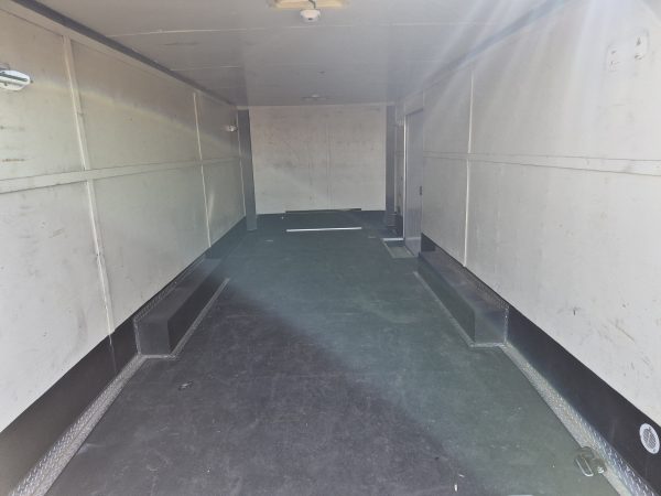 Interstate 20x8.5 Enclosed Cargo