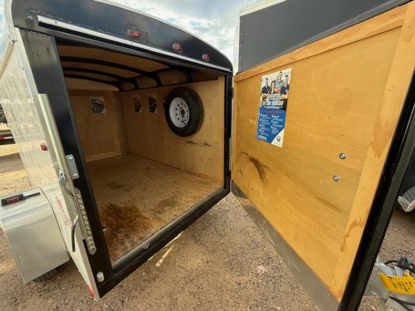 8x5 Single Axle, Enclosed, 3K GVWR, Swing Door