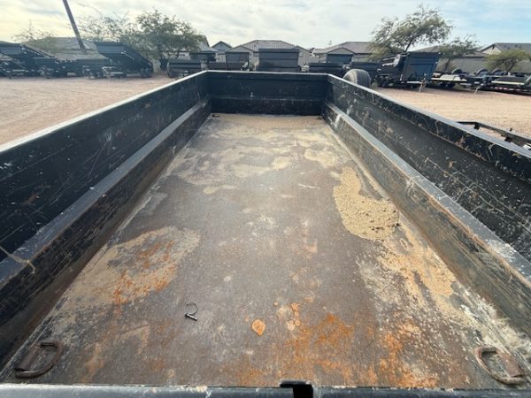 12X72 TANDEM AXLE DUMP, 24" SIDES