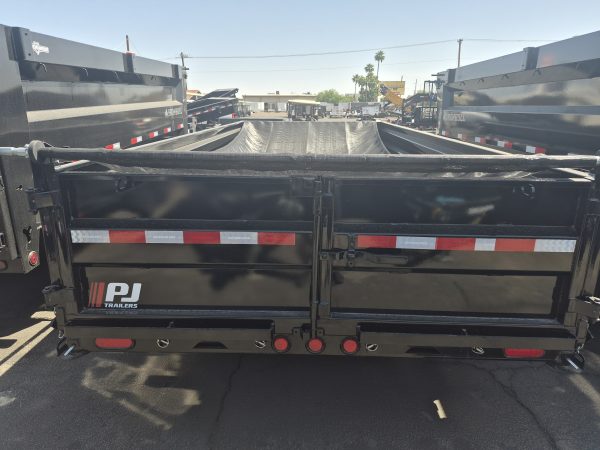 14x83 Tandem Axle, 15,400 GVWR, Low Pro Dump, 24" Sides, 14 Ply Tires