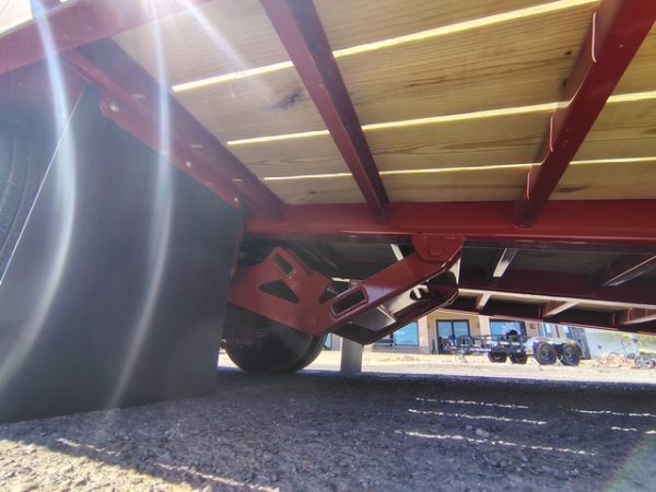 36X102" Gooseneck, Tandem Axle, 10FT Hydraulic Tail, Hyd. Jacks, 25,900 GVWR