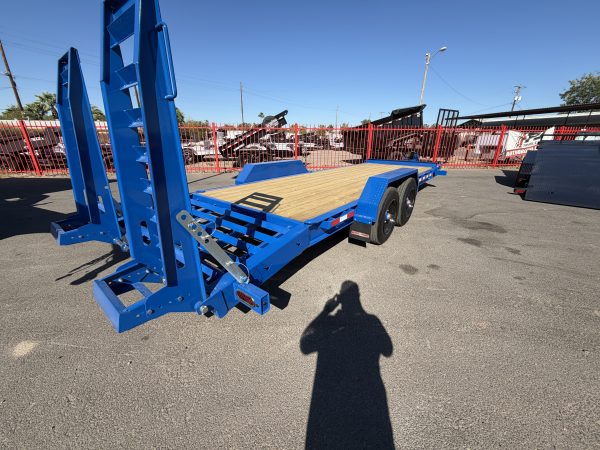 22x82 ST Series, Tandem Axle, 17,600 GVWR