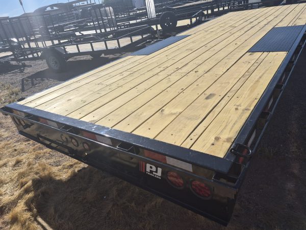 24x102" Tandem Axle Deckover, 10K GVWR, Slide In Ramps