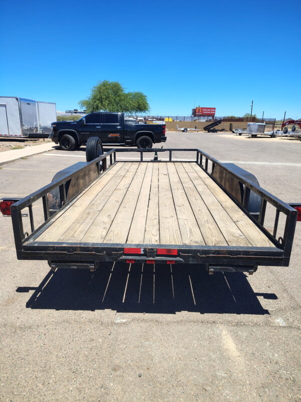 16x77 Tandem Axle Utility, 7K GVWR, Ramps