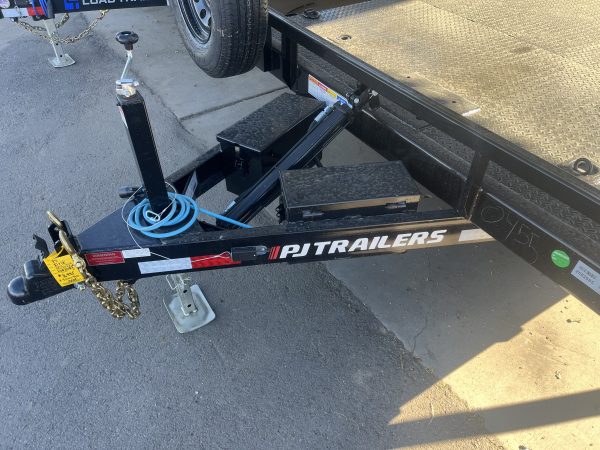 18x83 Hydraulic Quick Tilt, 10K GVWR