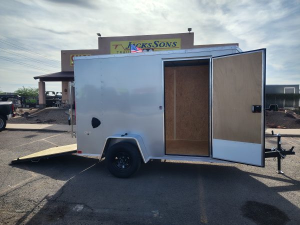 10x5 Indigo DLX, 3K GVWR, Ramp Door, 6" Additional Height, Side Door