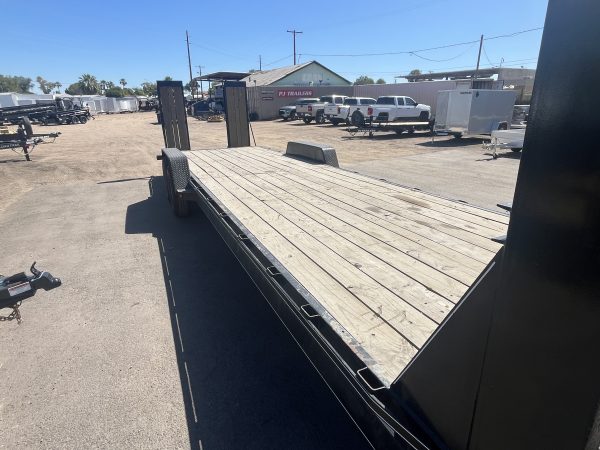 83X28 GOOSENECK 15K GVWR