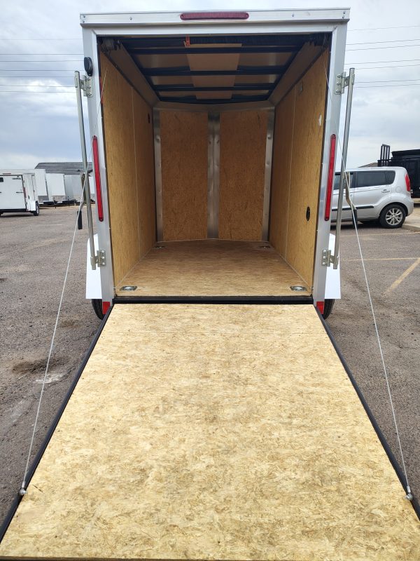 08x5 Indigo DLX, 3K GVWR, Ramp Door