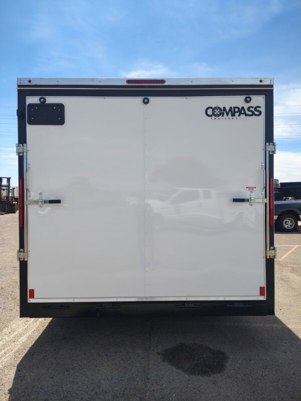 20x8.5 Indigo DLX, 10K GVWR, Ramp Door