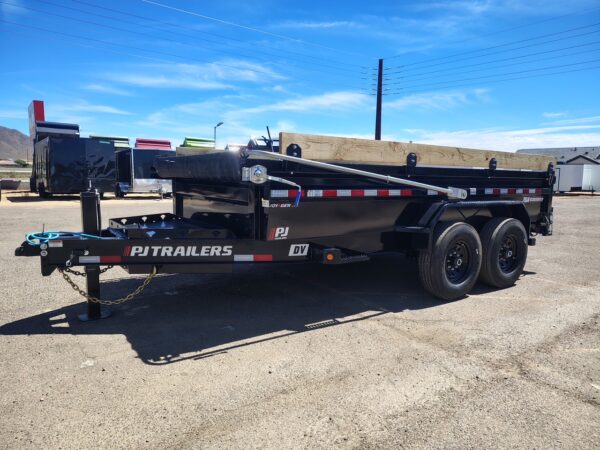 14x83 Tandem Axle, 15,400 GVWR, Low Pro Dump, 24" Sides, 14 Ply Tires
