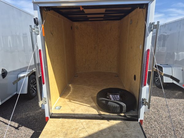 08x5 Indigo DLX, 3K GVWR, Ramp Door