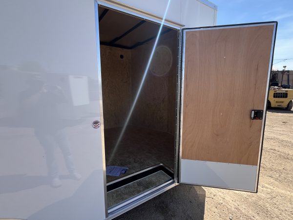 16x8.5 Indigo DLX, 7K GVWR, Ramp Door