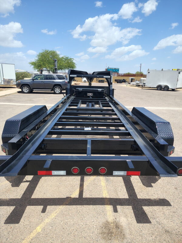 20x83 Ironbull Gooseneck, Tandem Axle, Roll Off Chassis, 16K GVWR, 16 PLY