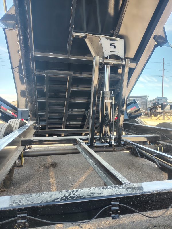 14x83 Tandem Axle, 15,400 GVWR, Low Pro Dump, 24" Sides, 14 Ply Tires