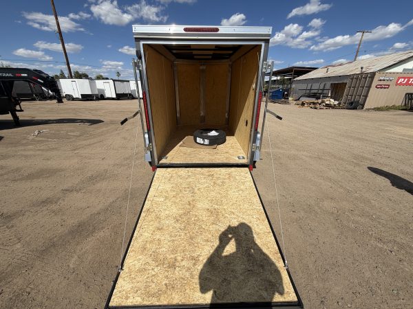 08x5 Indigo DLX, 3K GVWR, Ramp Door