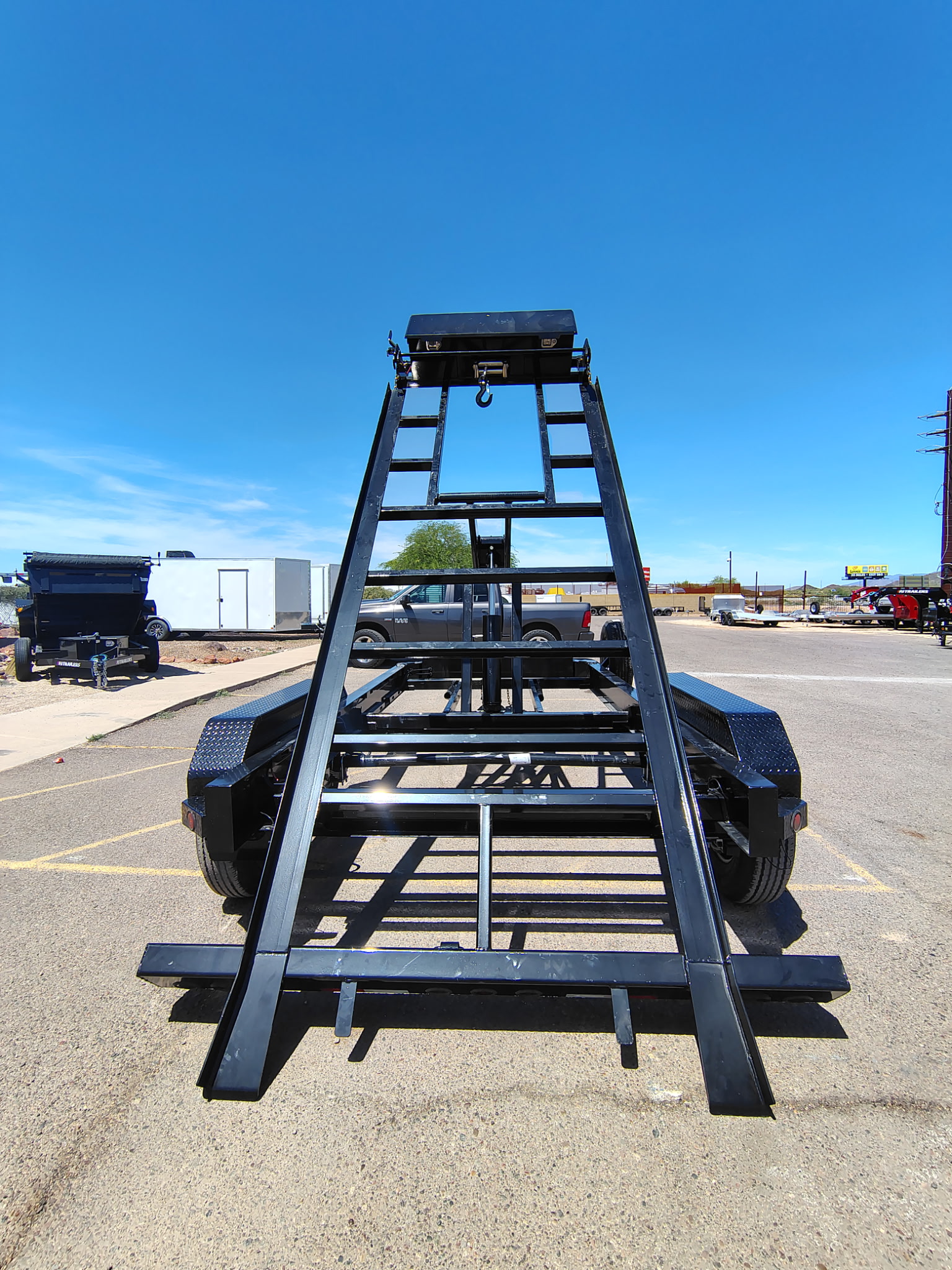 16x83 Ironbull Tandem Axle, Roll Off Chassis, 15K GVWR - Image 3